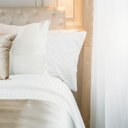 4 Unique and Stylish Ways To Make Your Bed