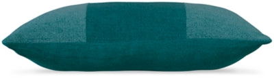 Dovinton Pillow (Set of 4)