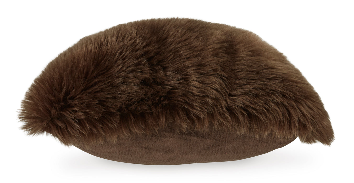 Bellethrone Pillow (Set of 4)