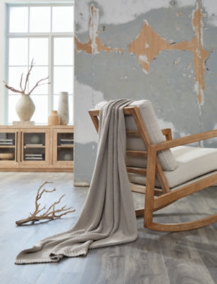 Gayelery Throw