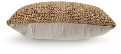 Habenvale Pillow (Set of 4)