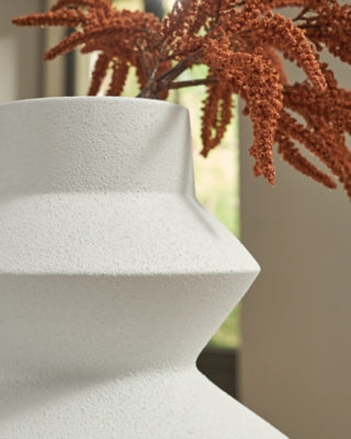 Naveen Vase