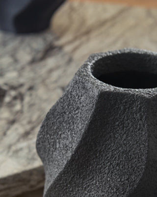 Judworth Vase