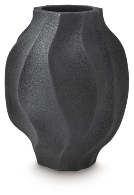 Judworth Vase