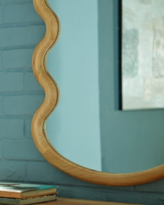 Serendis Accent Mirror
