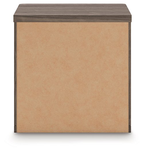 Kendanport Nightstand