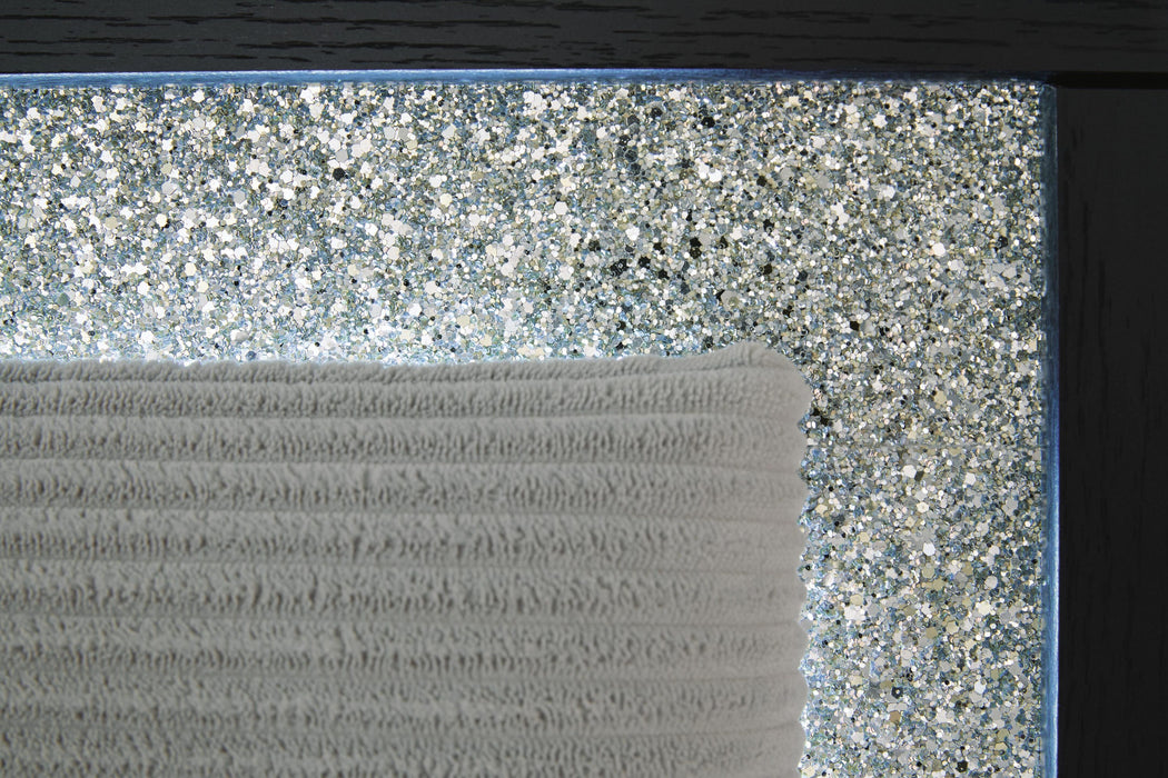 Maeling Queen Upholstered Panel Headboard