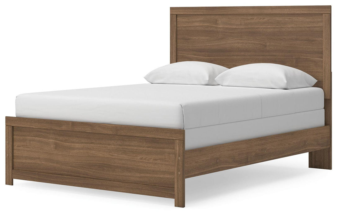 Broachmyn Queen Panel Bed