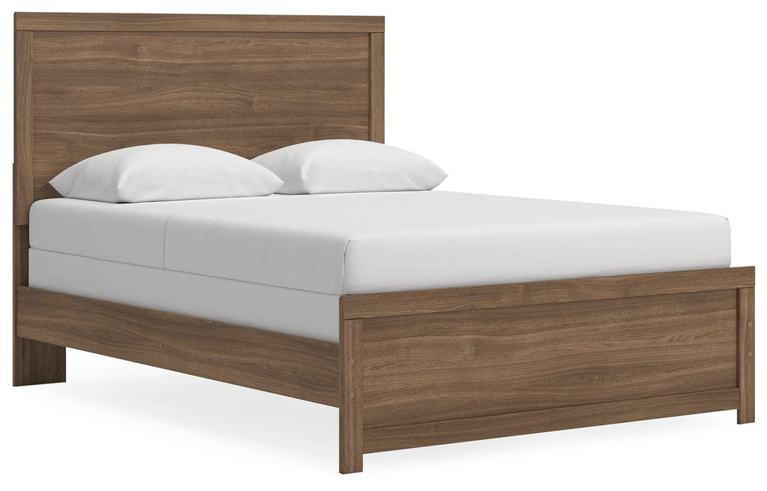 Broachmyn Queen Panel Bed