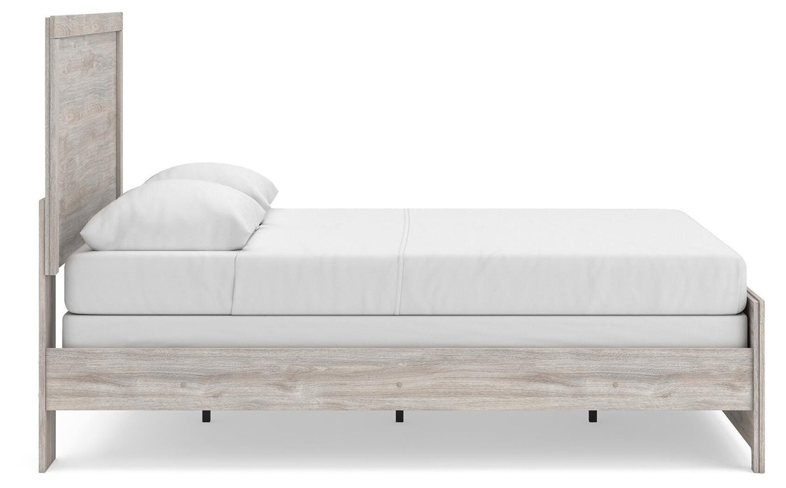 Broachmyn Queen Panel Bed
