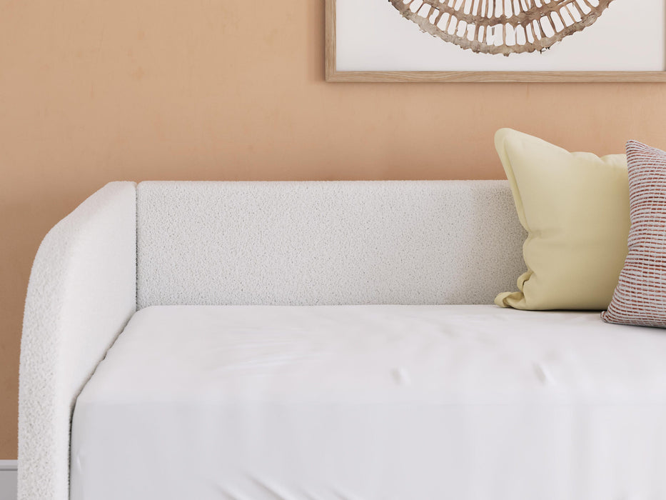 Shapella Twin Upholstered Day Bed