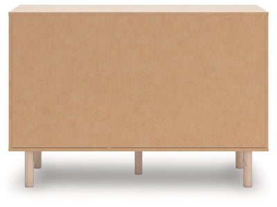 Arloster Dresser