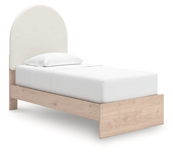 Arloster Bedroom Package