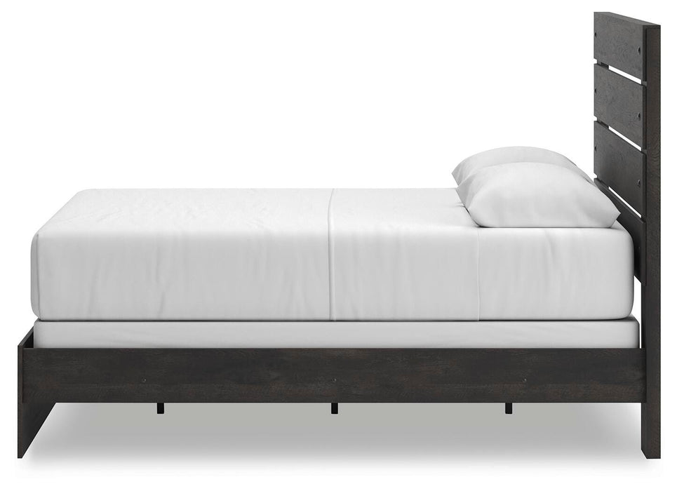 Delmorta Queen Panel Bed