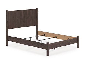 Cadmori Queen Panel Footboard with Rails