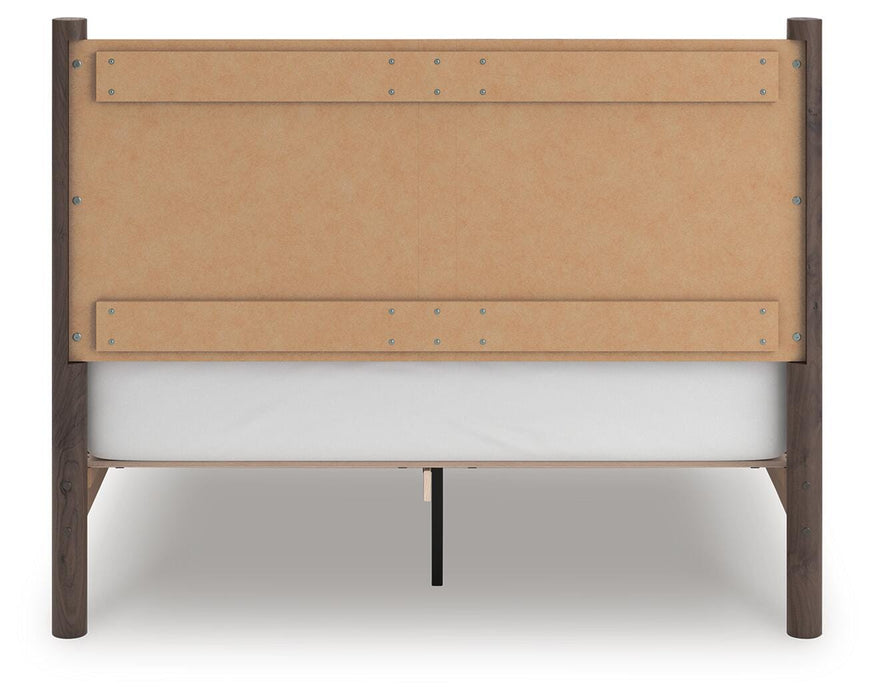 Cadmori Queen Panel Platform Bed