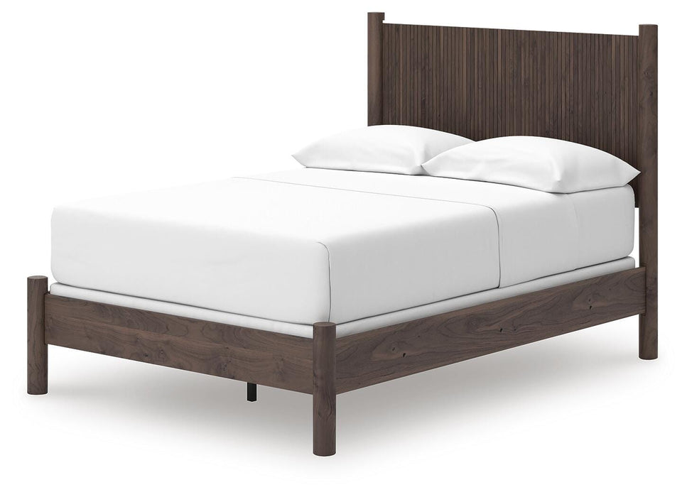 Cadmori Full Panel Bed