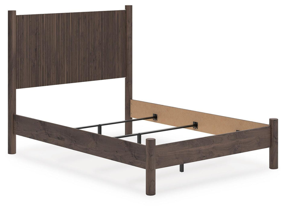 Cadmori Full Panel Bed
