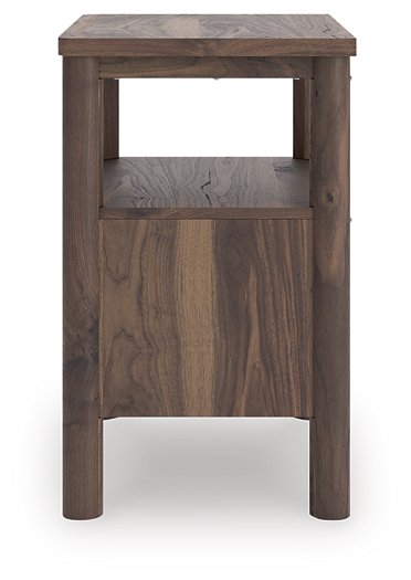 Pamytta Nightstand