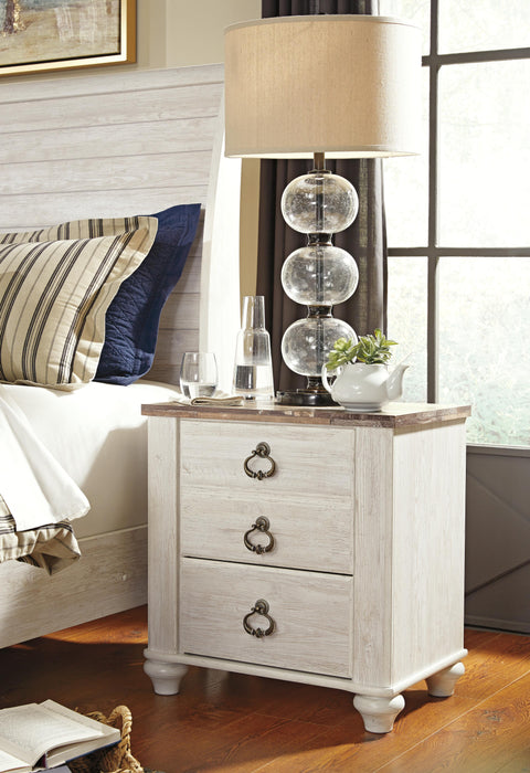 Willowton Full Panel Bed and Nightstand