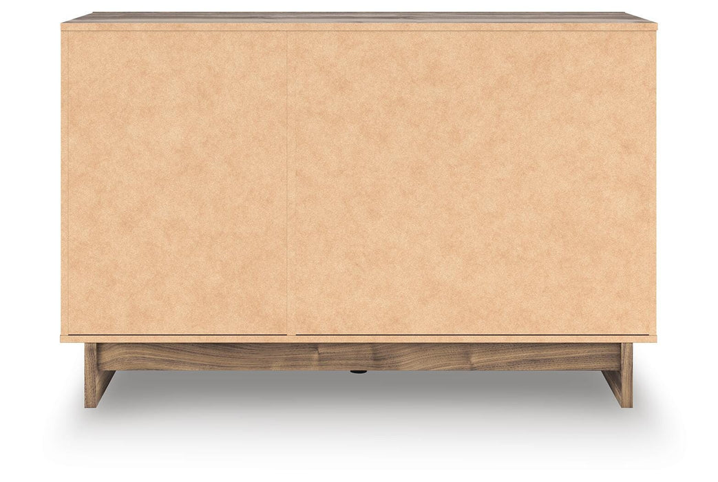 Zadilyn Dresser