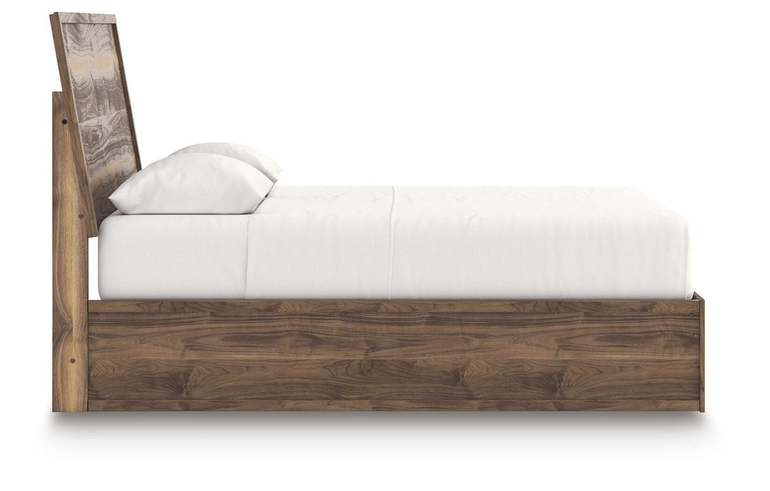 Zadilyn Queen Panel Bed