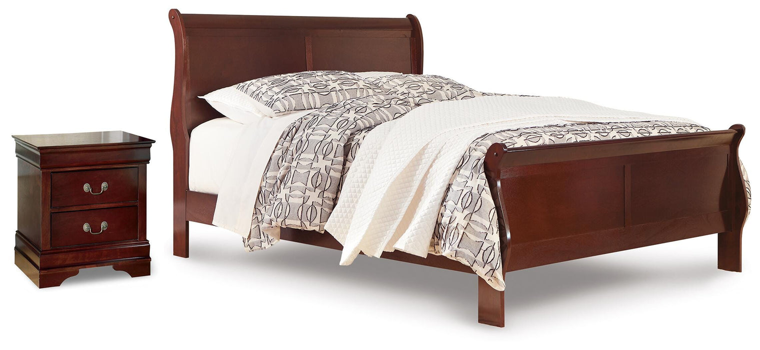 Alisdair Queen Sleigh Bed and Nightstand