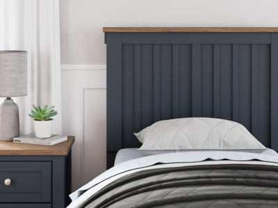 Landocken Bedroom Package