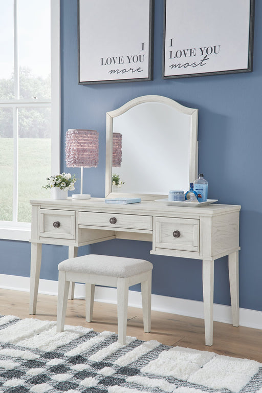 Robbinsdale Antique White Vanity image