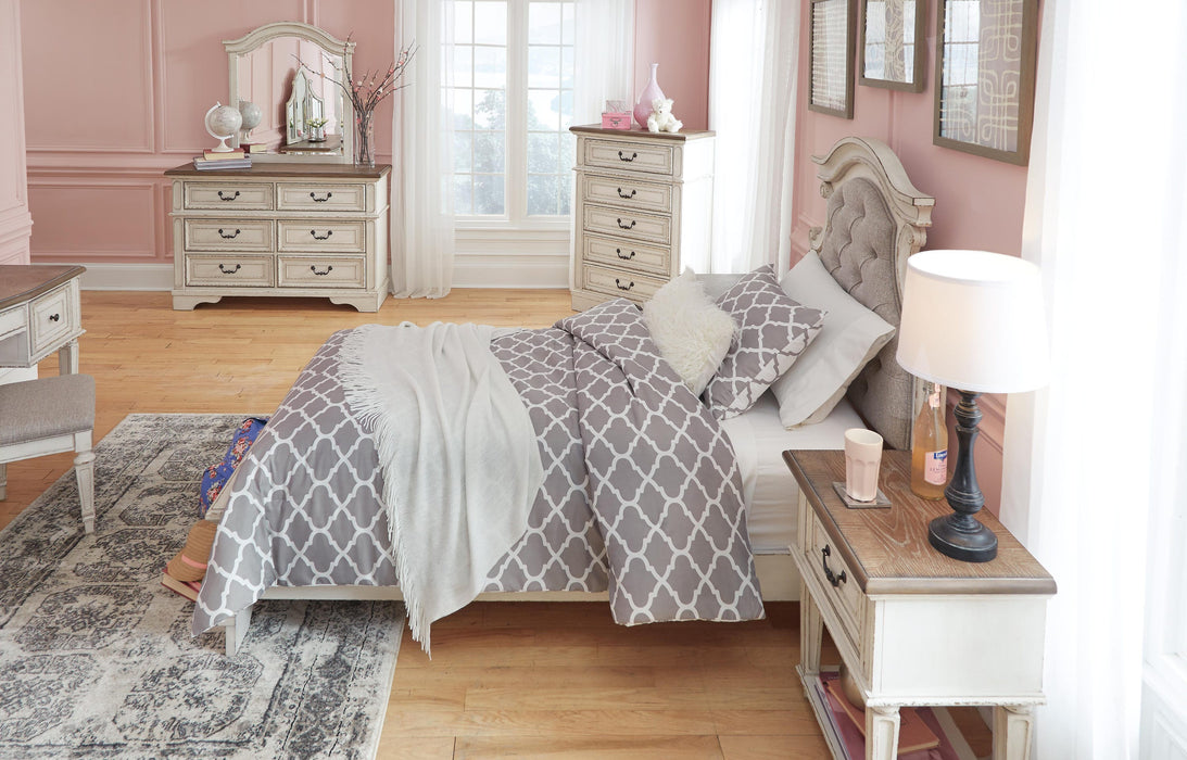 Realyn Twin Upholstered Panel Headboard