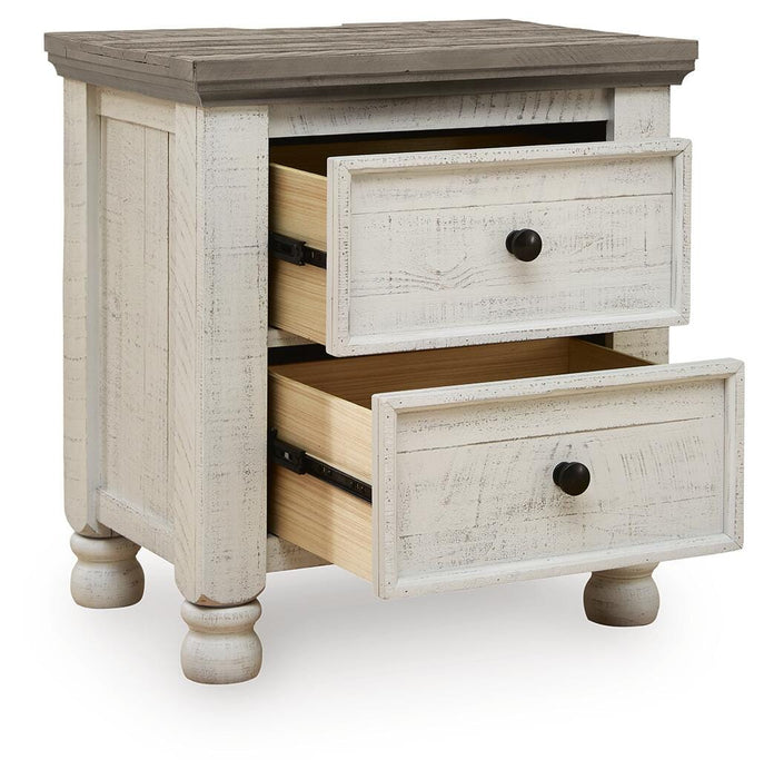 Havalance Nightstand