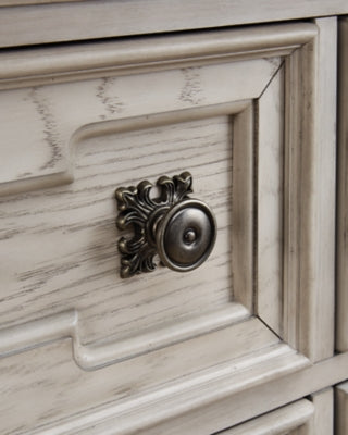 Bruchandi Nightstand