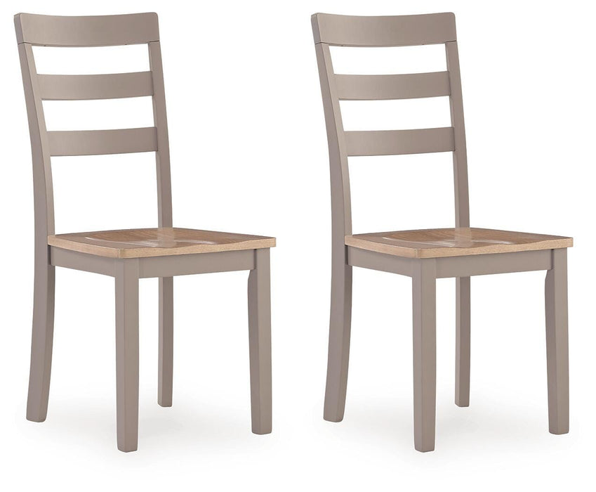 Harperfeld Dining Chair (Set of 2)
