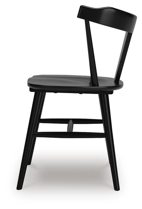 Gretlynn Dining Table and 6 Chairs