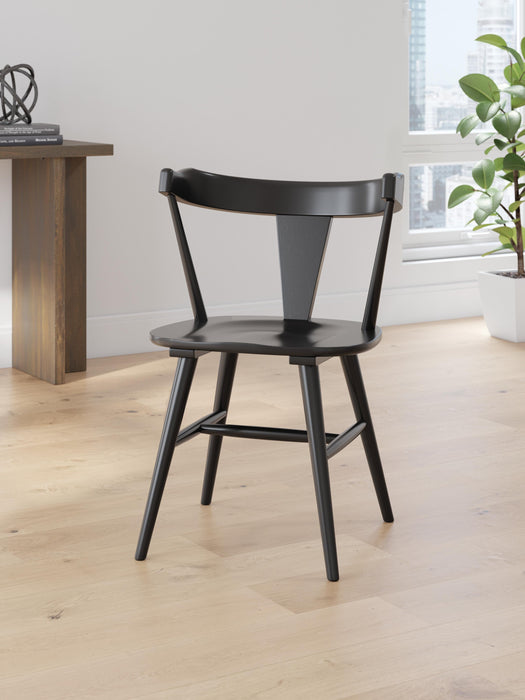 Gretlynn Dining Table and 6 Chairs