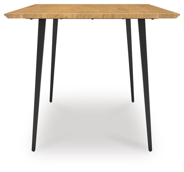 Gretlynn Dining Table and 6 Chairs