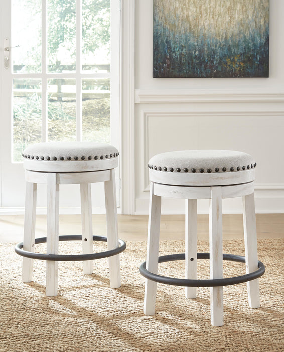 Valebeck Counter Height Dining Table and 4 Barstools