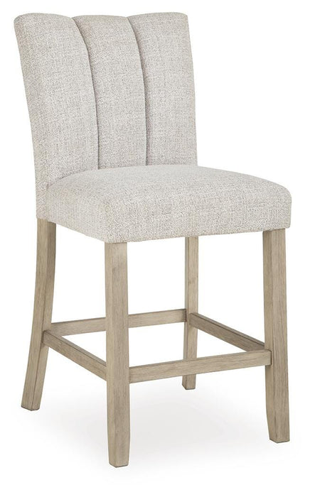 Larawyn Counter Height Barstool (Set of 2)