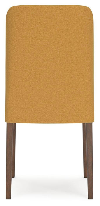 Lyncott Extension Dining Table and 6 Chairs
