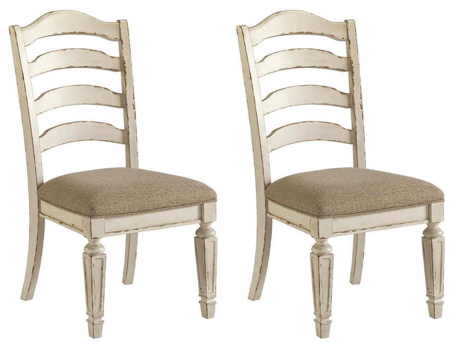 Realyn Dining Chair (Set of 2)