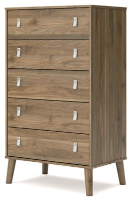 Aprilyn Chest of Drawers