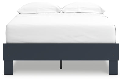 Simmenfort Bed
