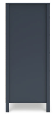 Simmenfort Chest of Drawers