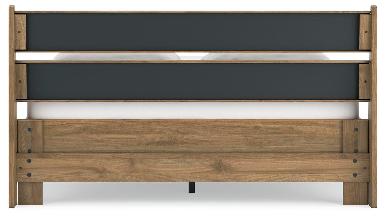 Deanlow Queen Platform Panel Bed