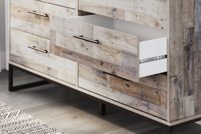 Neilsville Bedroom Package