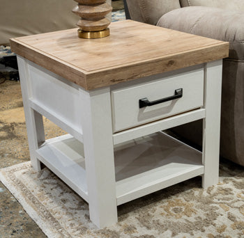 Savonport End Table