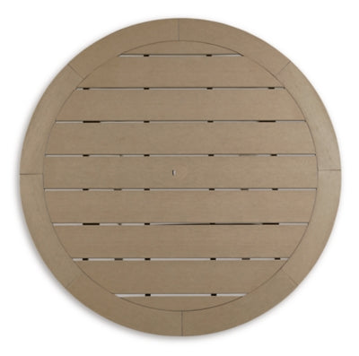 Fairen Trail Outdoor Dining Set