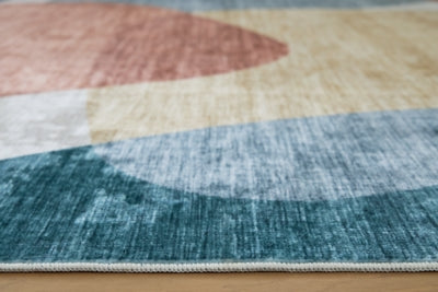 Chanleigh Washable 7'6" x 9'6" Area Rug