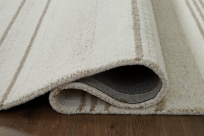 Gadence 7'8" x 10' Area Rug