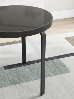 Dorylin Table (Set of 3)